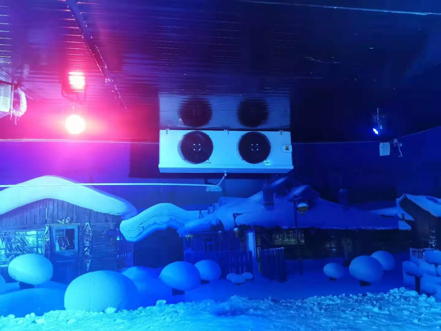 滑雪場，室內(nèi)冰雪世界冷庫歡樂谷建造
